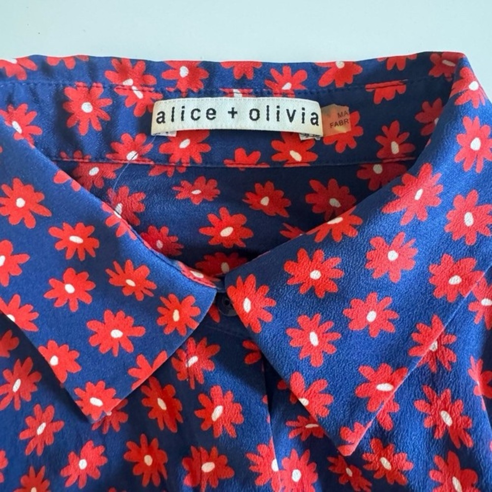 Alice + Olivia Navy and Red Daisy Blouse